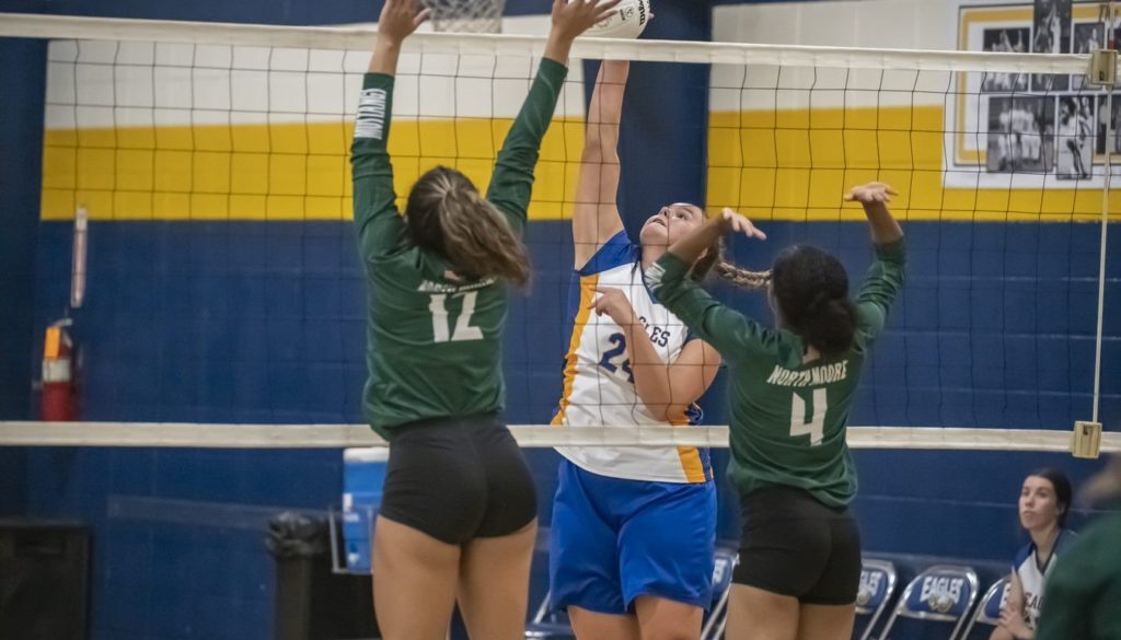 Faith Christian volleyball Cassell