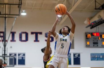 SWR girls Caressa King v Tville in tourney Dec2022