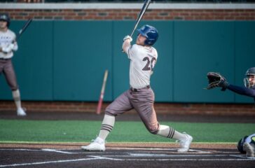 ZooKeepers Dallas Callahan swing 2023