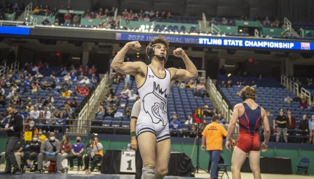 UCA wrestler Grayson Roberts at 2022 states cropped