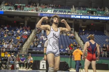 UCA wrestler Grayson Roberts at 2022 states cropped