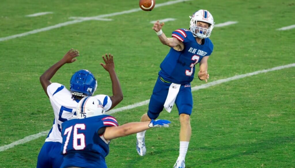 Asheboro football Logan Laughlin v Albemarle Aug2023