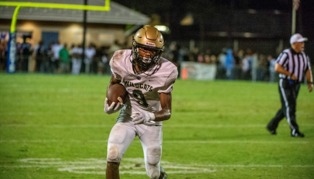 ER football Nicah Taylor v Asheboro Aug2023
