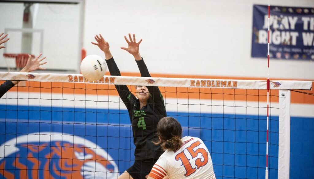 UCA volleyball Anna Brewer v Randleman Mollie Hall Oct2023