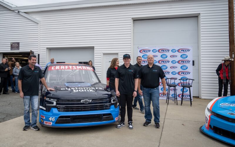 Moffitt makes move to Trucks with new team