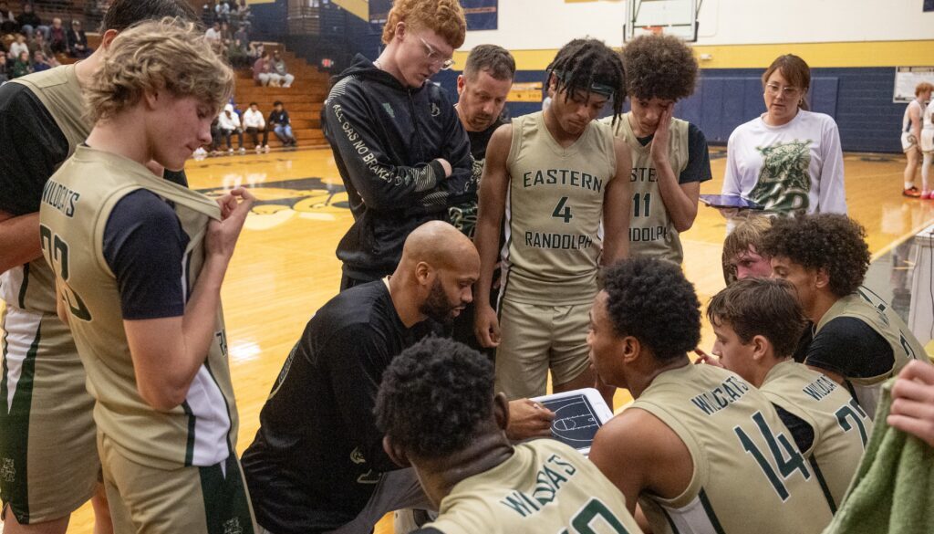 ER boys basketball and Johnny Thomas Dec2023