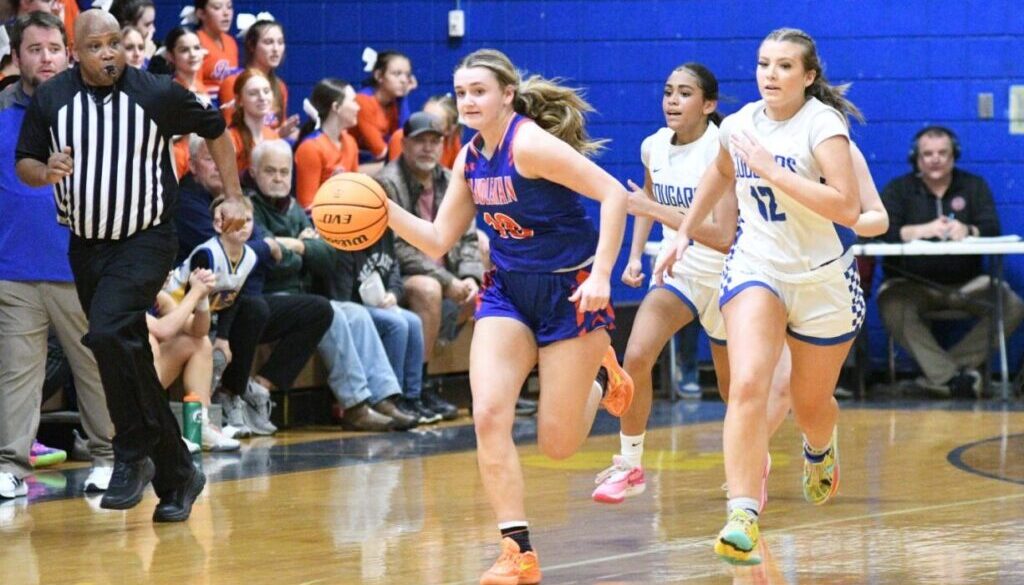Randleman girls Audra Petty and SWR Kenzie Martin Feb 2 2024