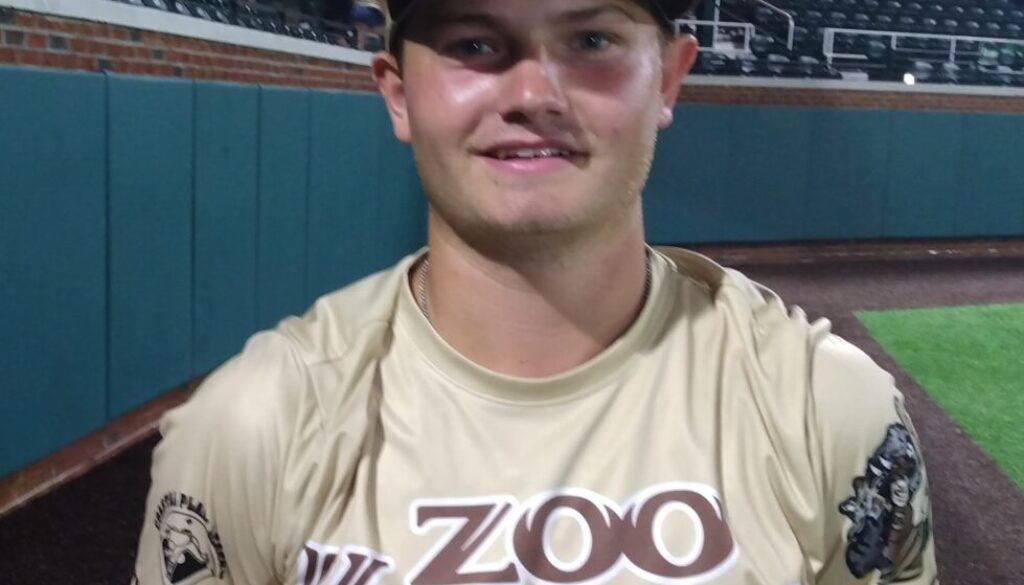 Hunter Atkins headshot ZooKeepers 2024