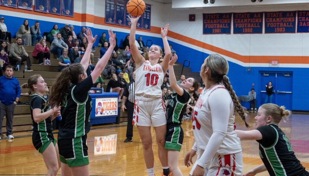 Randleman girls Audra Petty v UCA Jan2024