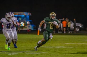 ER Lucas Smith runs v Asheboro 2024