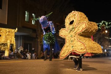 Downtown Asheboro buzzes during holidays