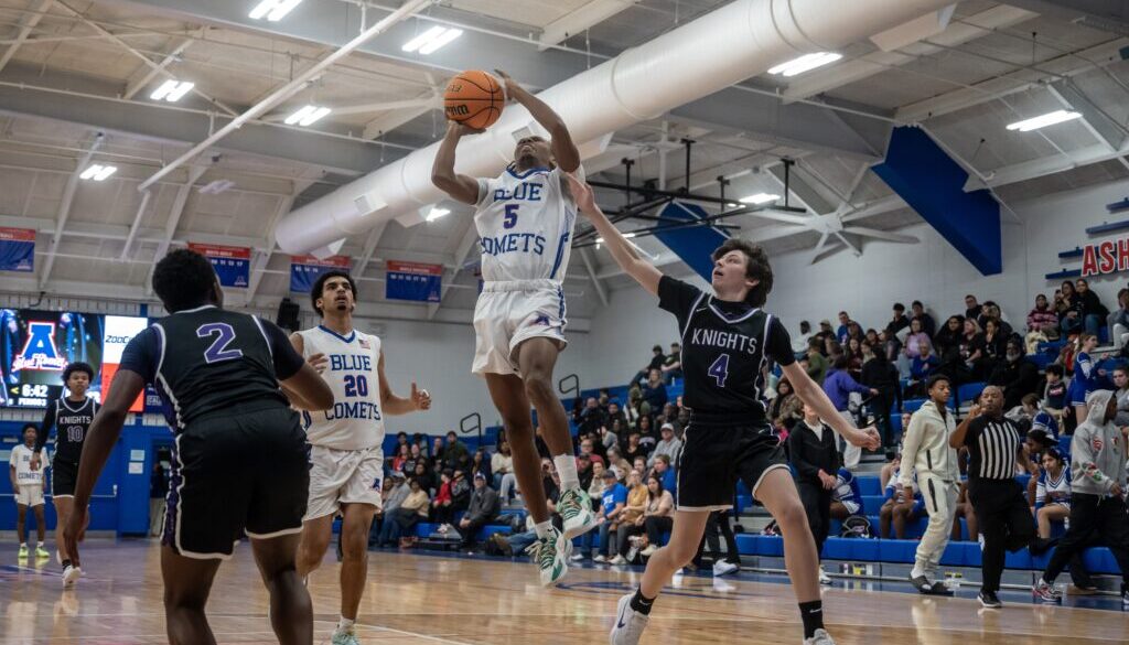Asheboro boys basketball Elijah Woodle v Chatham Charter Dec2024