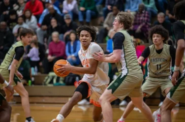Randleman basketball Goldston drives v ER Stalker Jan2025