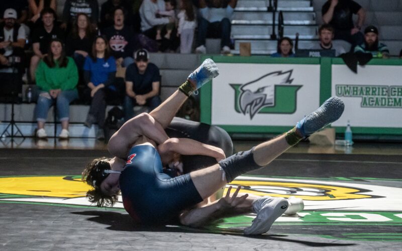 UCA wrestlers aim for team title repeat; Reign ends for Trinity