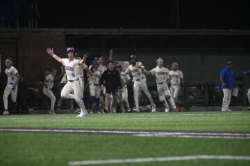 Randleman keeps the faith, overcomes Trinity in state-playoff baseball thriller