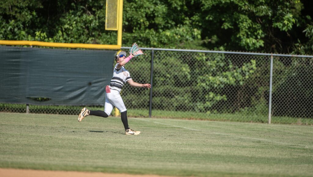 Post 45 racks up more wins, while Post 81 stays in chase for top spot