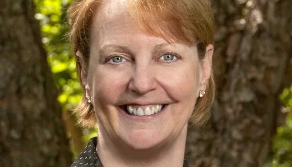 Zoo director Pat Simmons headshot