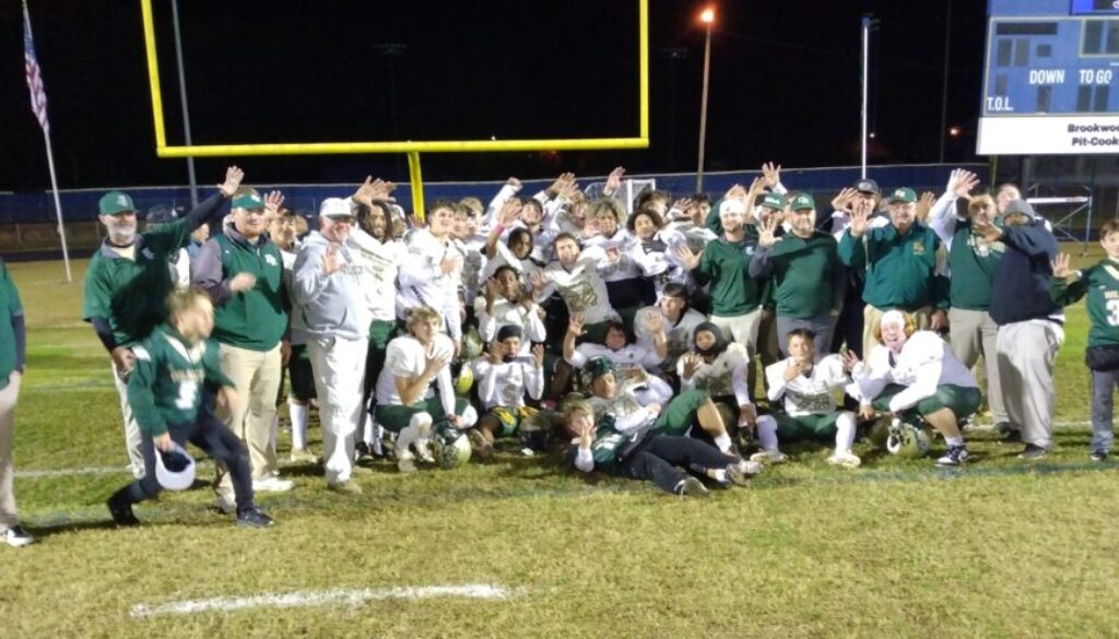 ER football team after JM game 2025